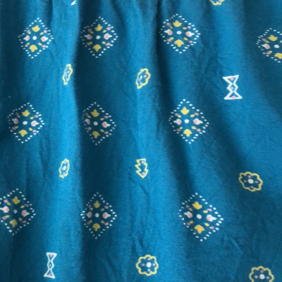 Volcom Women’s Strappy tank w Ruffle bottom ~ Med - Picture 2 of 8